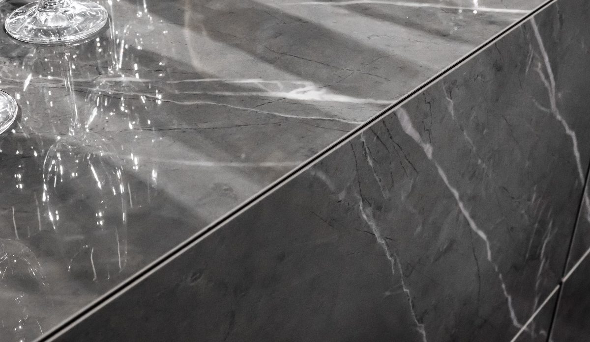 LAMINAM 2